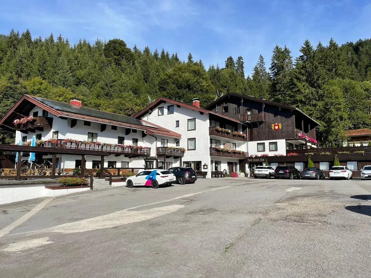 Hotel Gundl Alm Schliersee